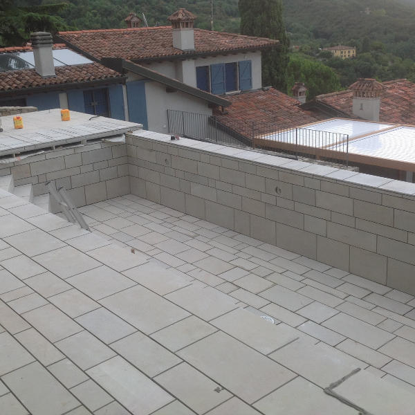 Artigiani Pietra Credaro - Realizzazione rivestimenti in Pietra naturale Piscina